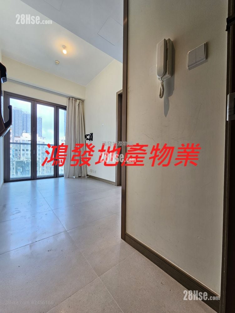 AVA228 售盘 1 房 , 1 浴室 239 平方尺