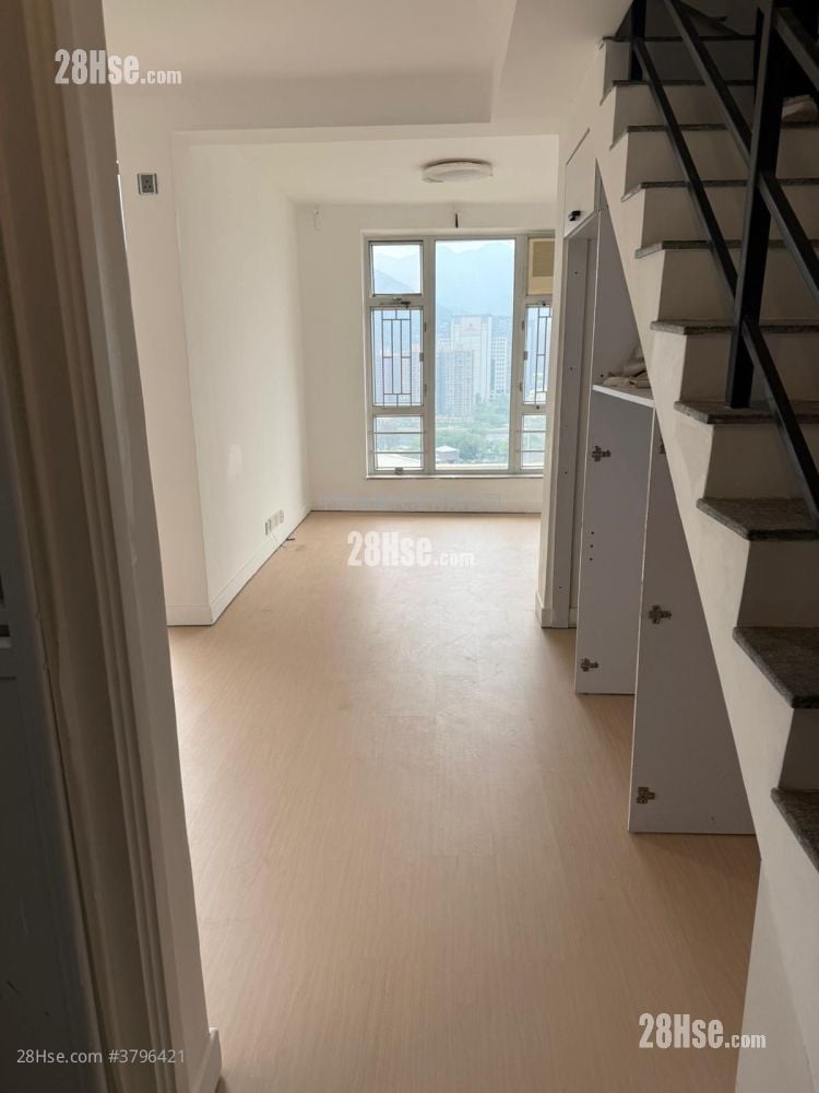 Jubilee Garden Sell 3 Bedrooms 665 ft²