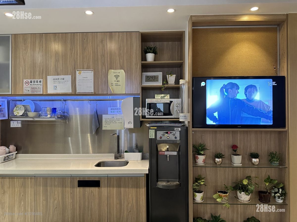 East Sun Industrial Centre Sell 1 Bedroom , 2 Toilets 99 ft²