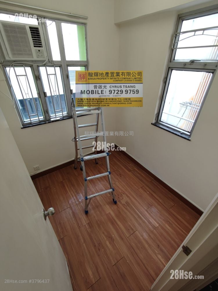 鸿都大厦 租盘 2 房 , 1 浴室 318 平方尺