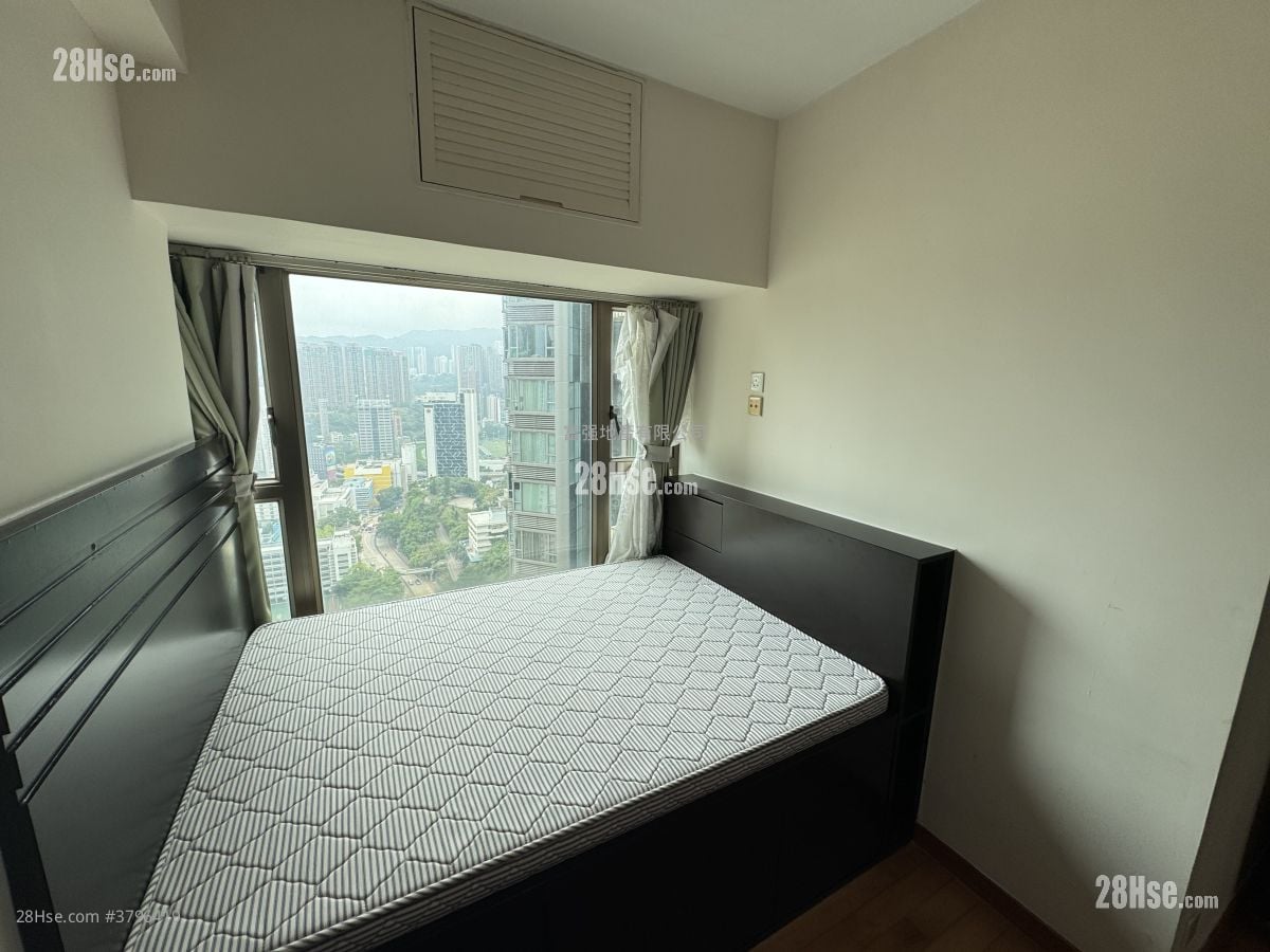 The Zenith Rental 3 Bedrooms , 2 Bathrooms 644 ft²