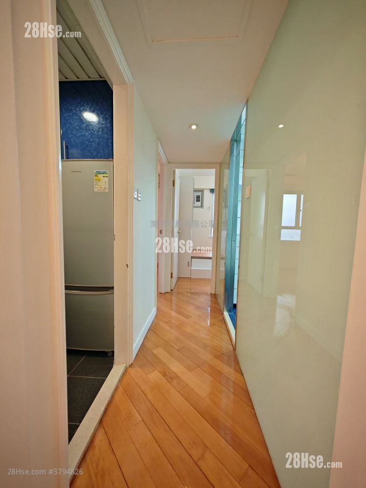 伊利莎伯大厦 租盘 2 房 , 1 浴室 540 平方尺