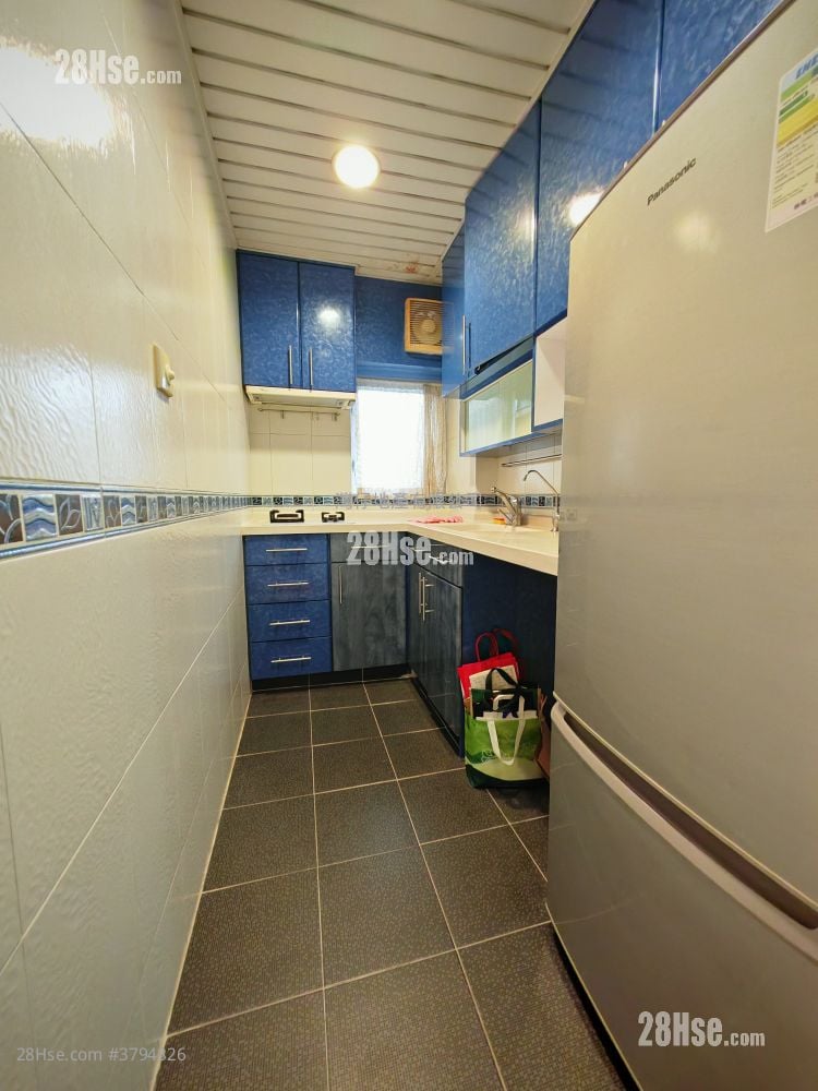 伊利莎伯大厦 租盘 2 房 , 1 浴室 540 平方尺