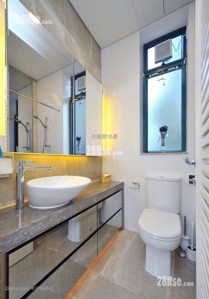 岚山 售盘 3 房 , 3 浴室 877 平方尺