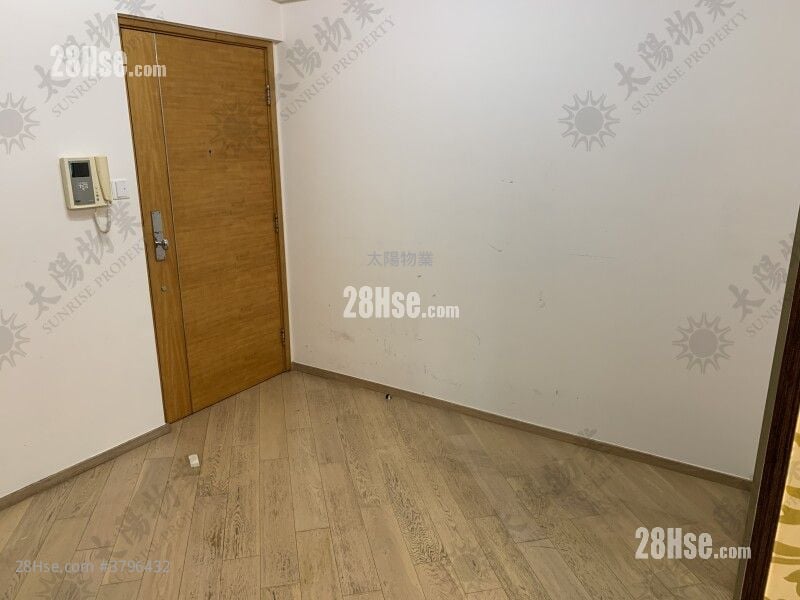 海滨南岸 租盘 3 房 589 平方尺