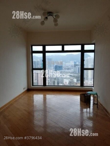 半岛豪庭 售盘 2 房 563 平方尺