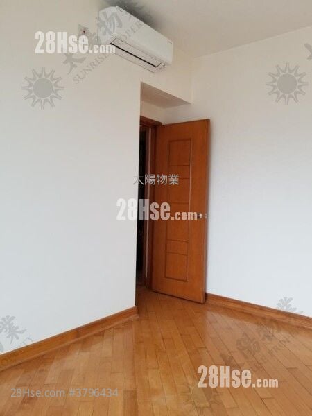 半岛豪庭 售盘 2 房 563 平方尺