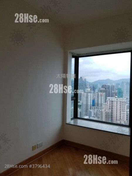 半岛豪庭 售盘 2 房 563 平方尺