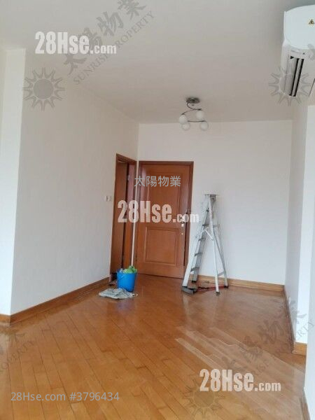 半岛豪庭 售盘 2 房 563 平方尺