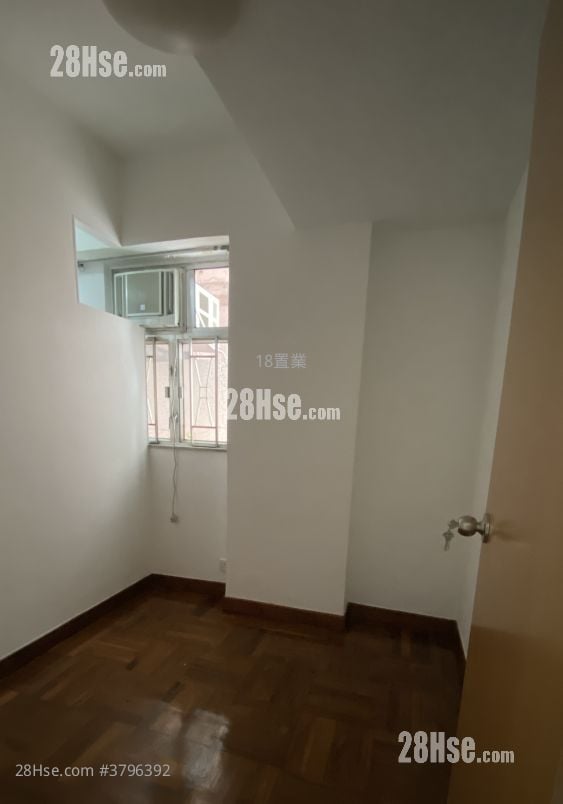 Chung Nam Mansion Rental 2 Bedrooms , 1 Bathroom 361 ft²