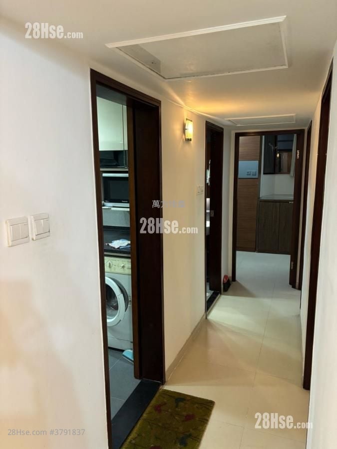 富豪花园 售盘 3 房 , 1 浴室 670 平方尺