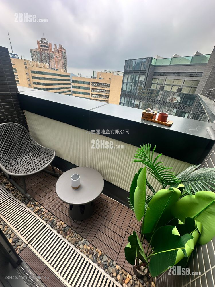 I City Sell 1 Toilet 360 ft²