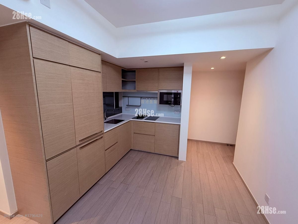 The Wings Rental 2 Bedrooms , 1 Bathroom 541 ft²