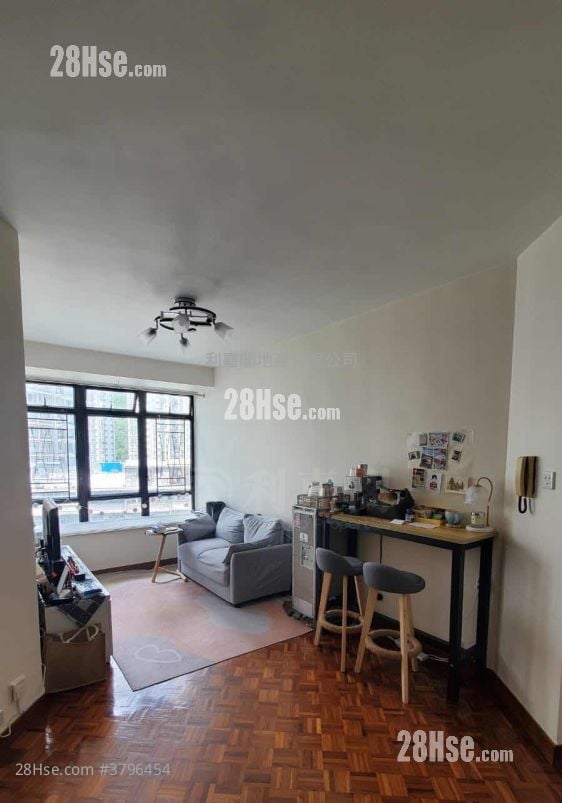 康怡花园 售盘 2 房 , 1 浴室 480 平方尺