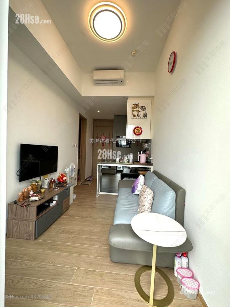 Lp6 Sell 1 Bedroom 305 ft²