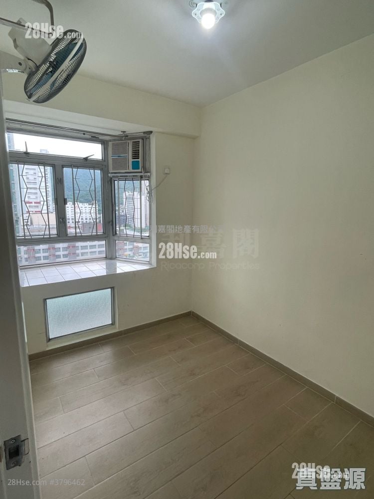 City One Shatin Sell 3 Bedrooms 451 ft²