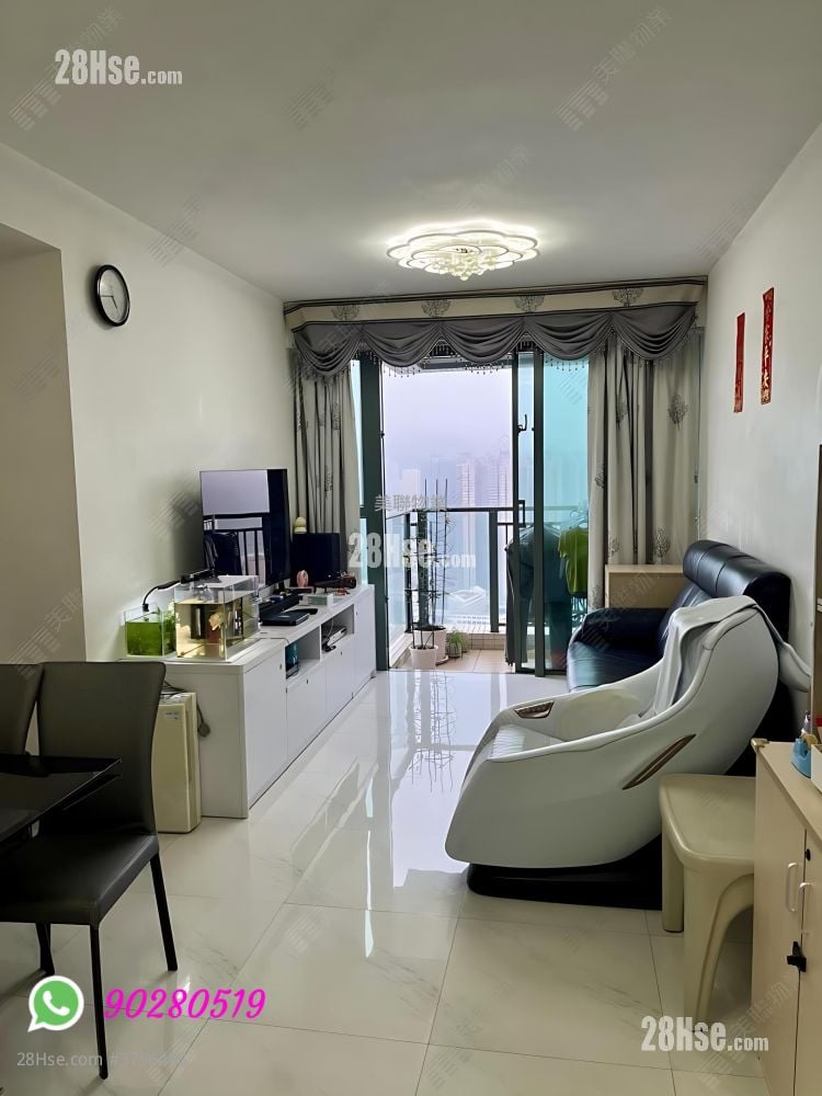 Residence Oasis Sell 3 Bedrooms 667 ft²