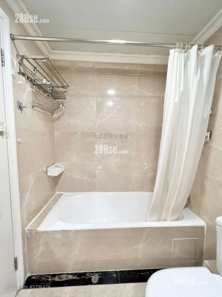 South Sea Villa Rental 4 Bedrooms , 3 Bathrooms 1,884 ft²