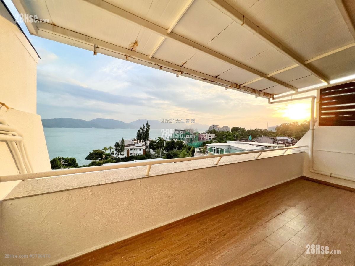 South Sea Villa Rental 4 Bedrooms , 3 Bathrooms 1,884 ft²