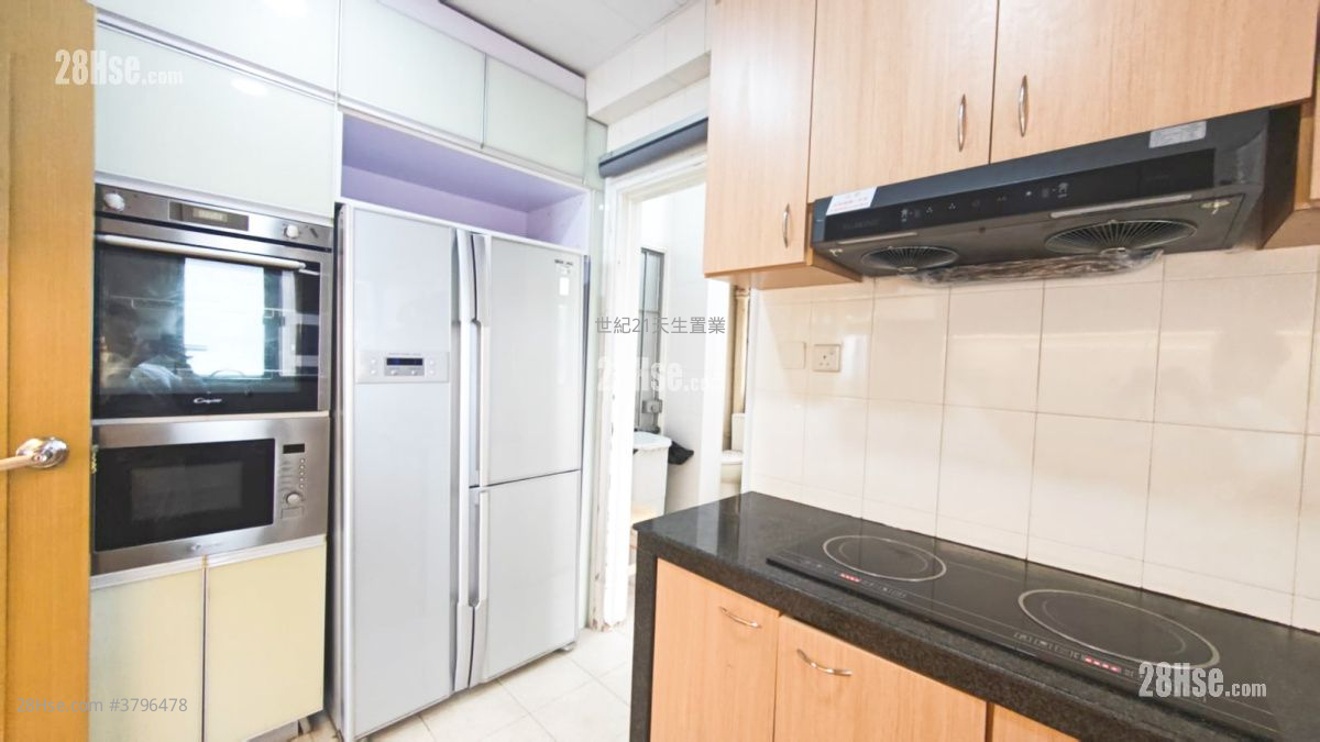 Dragon Villa Rental 5+ Bedrooms , 3 Bathrooms 1,342 ft²