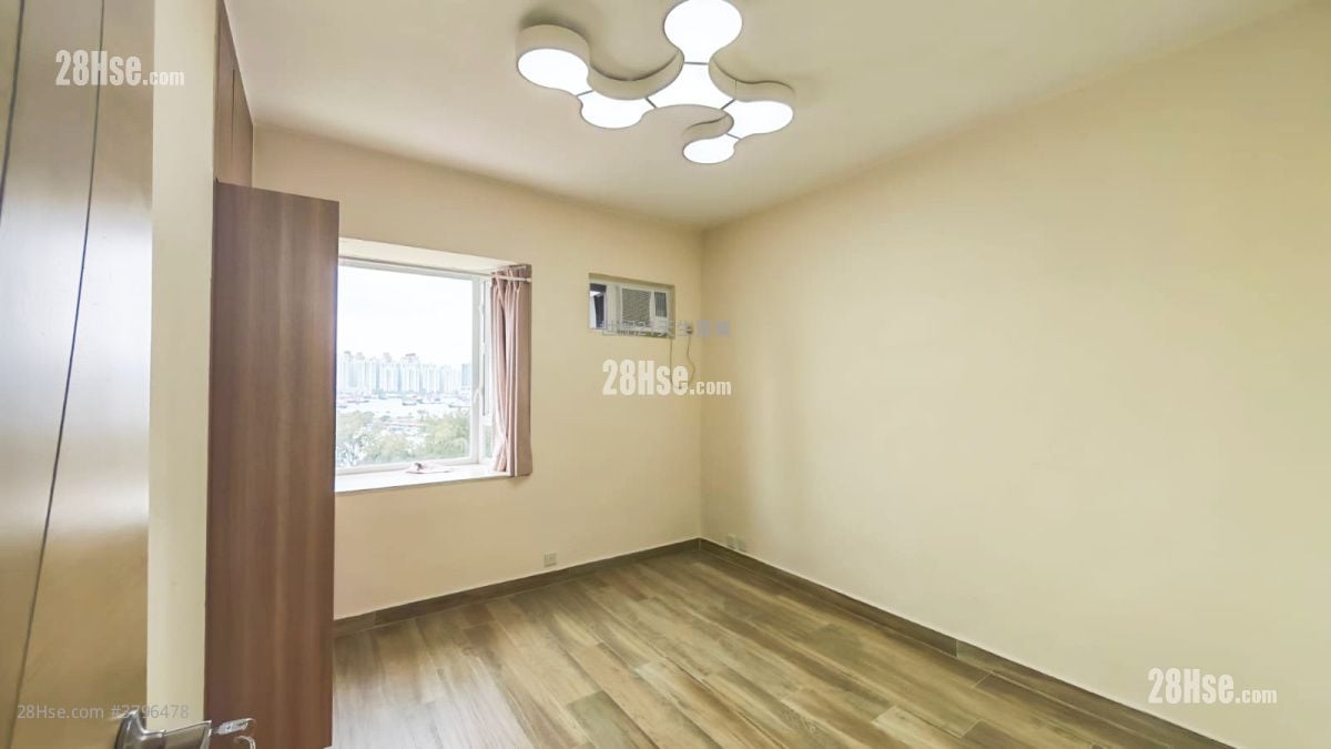 Dragon Villa Rental 5+ Bedrooms , 3 Bathrooms 1,342 ft²