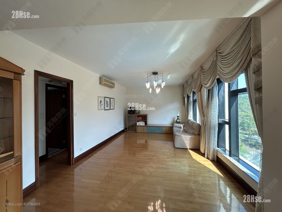 Constellation Cove Sell 4 Bedrooms , 4 Bathrooms 2,245 ft²