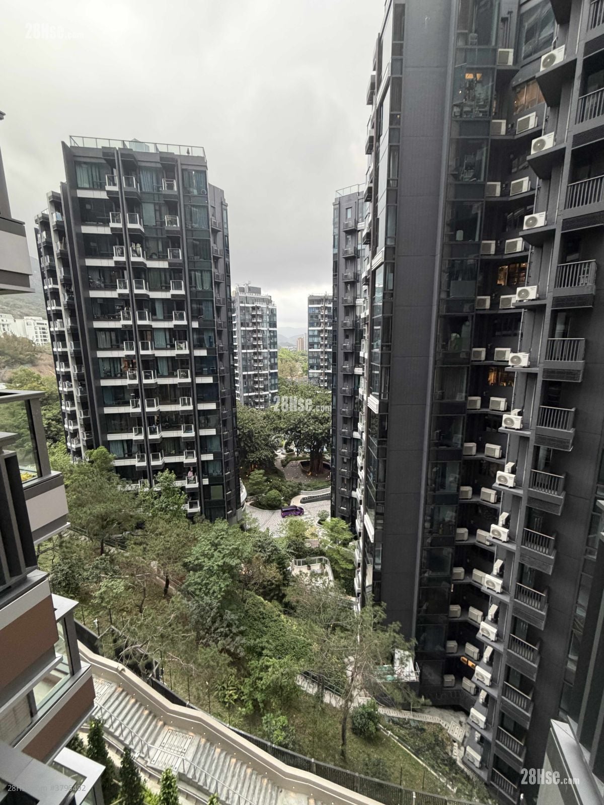 Gold Coast Bay Rental 208 ft²