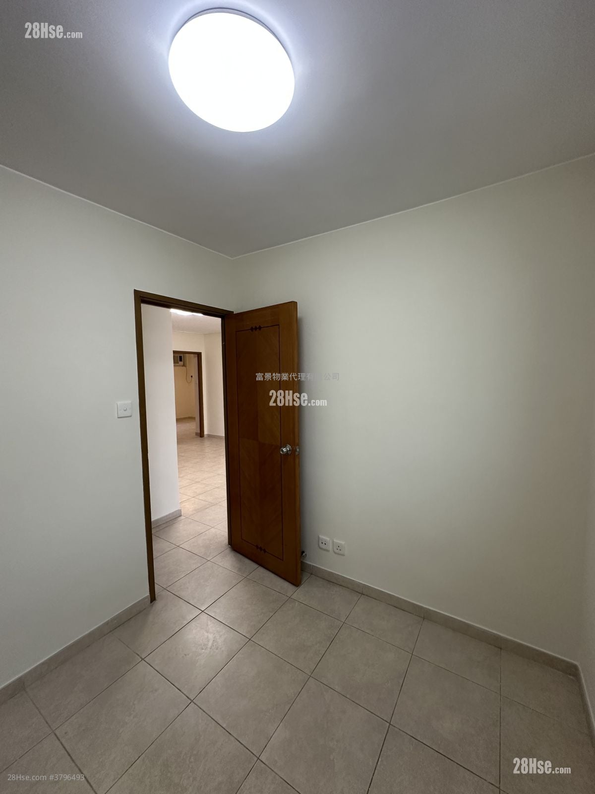 Kam Fung Garden Rental 3 Bedrooms , 1 Bathroom 650 ft²