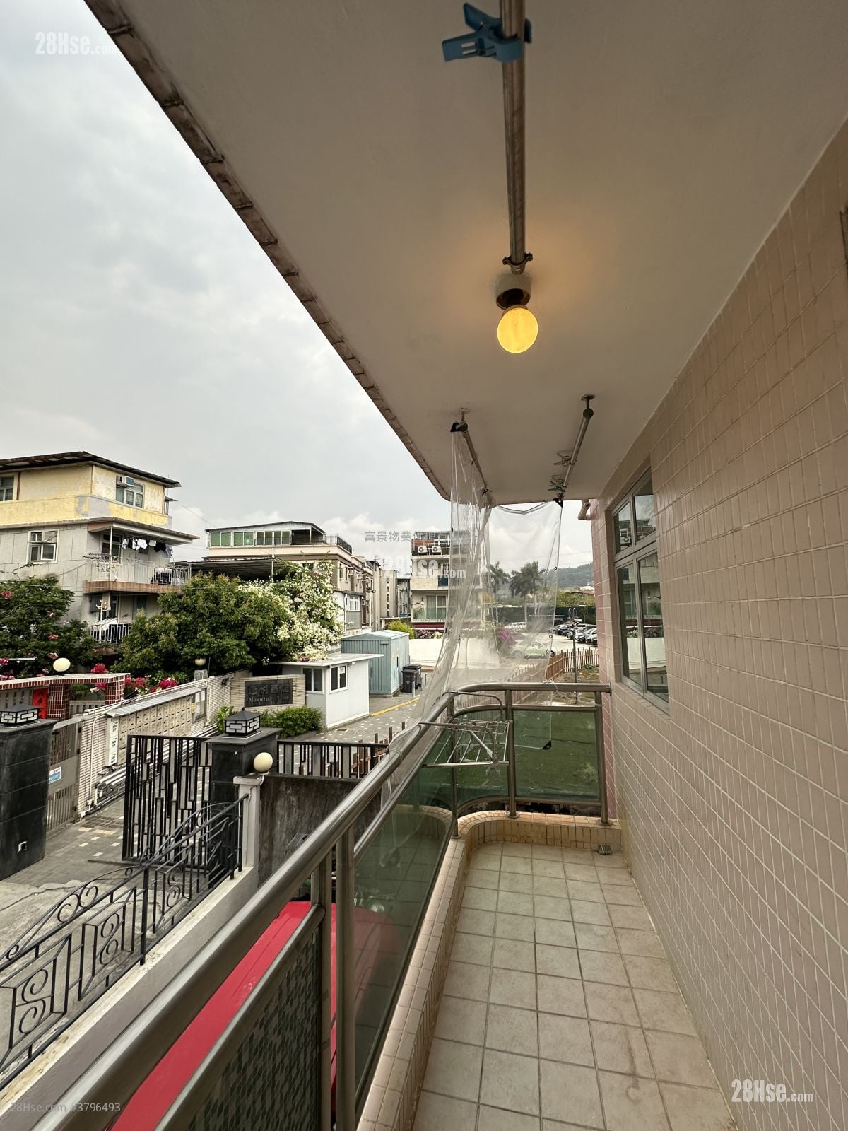Kam Fung Garden Rental 3 Bedrooms , 1 Bathroom 650 ft²
