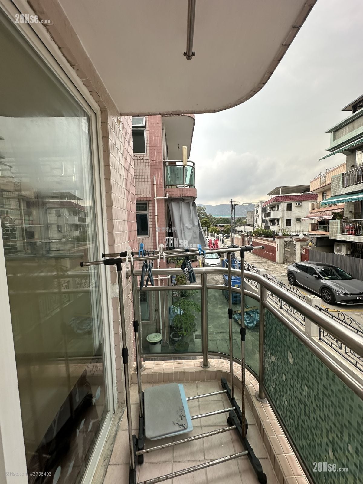 Kam Fung Garden Rental 3 Bedrooms , 1 Bathroom 650 ft²