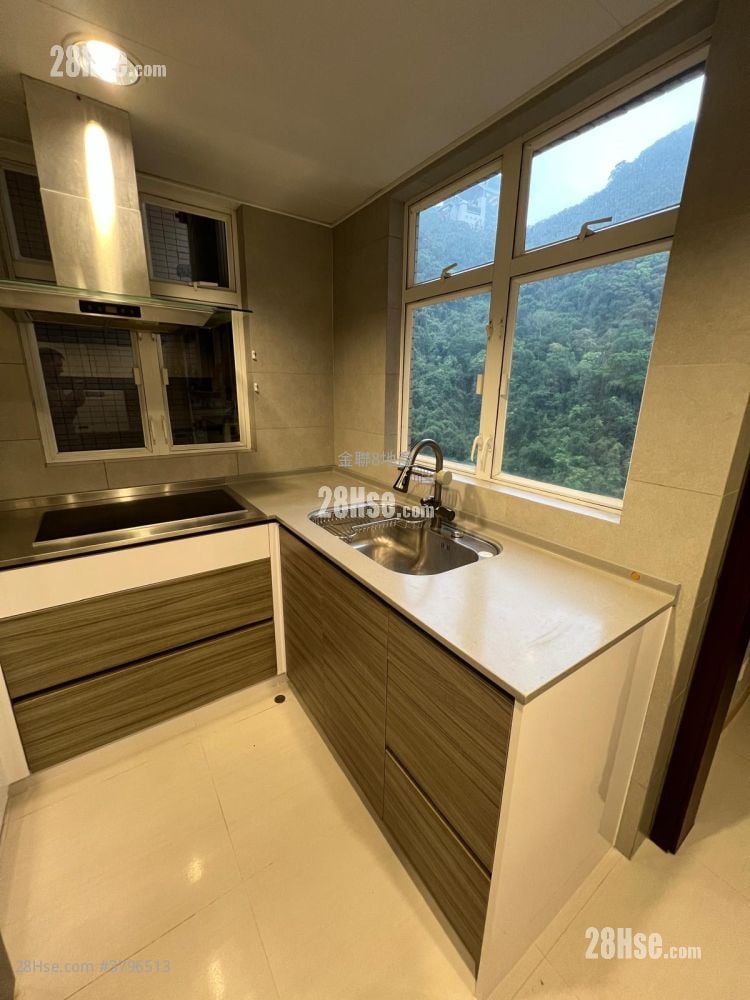 Valverde Rental 3 Bedrooms , 2 Bathrooms 1,060 ft²