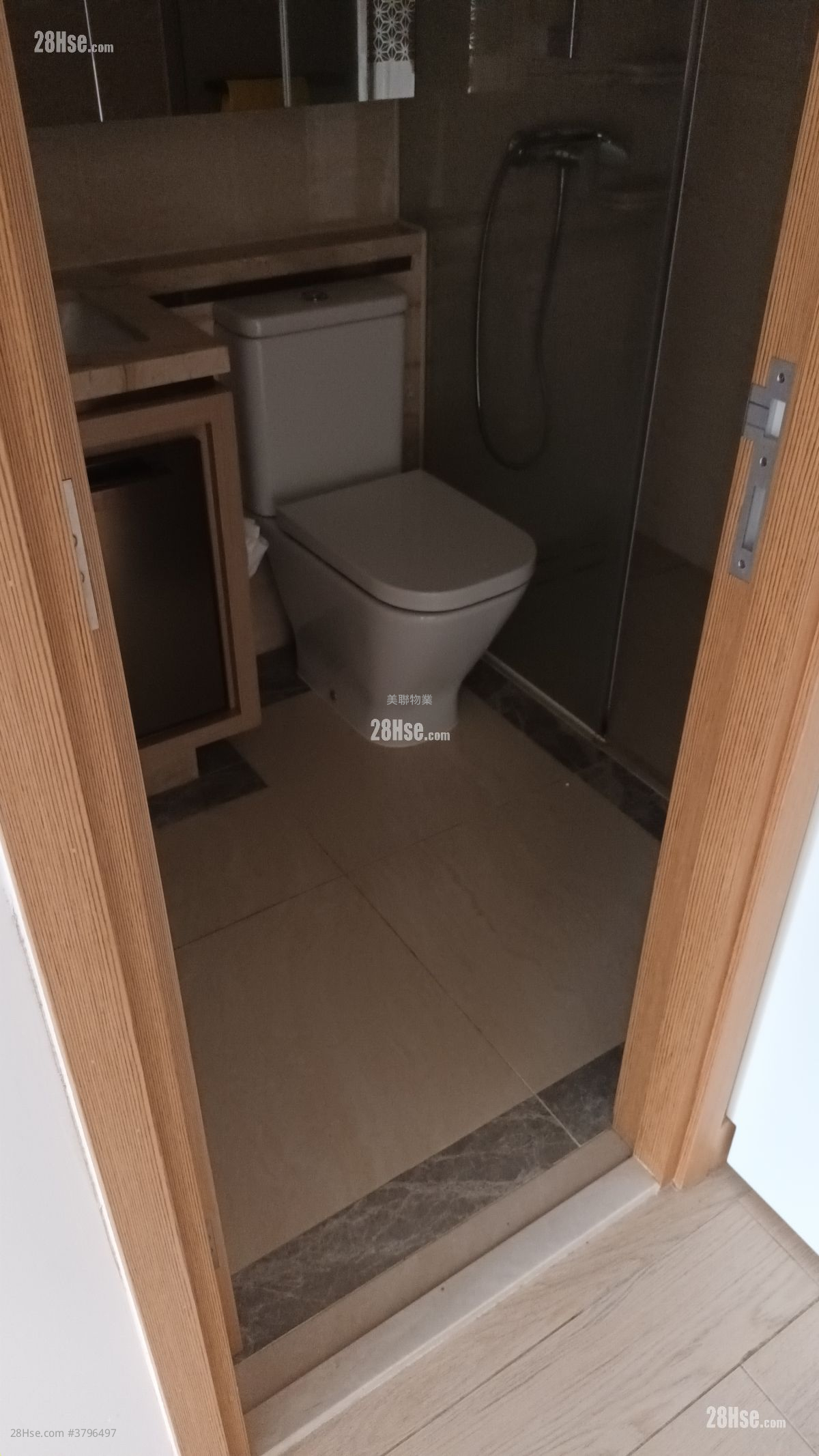 天寰 租盘 1 房 , 1 浴室 343 平方尺