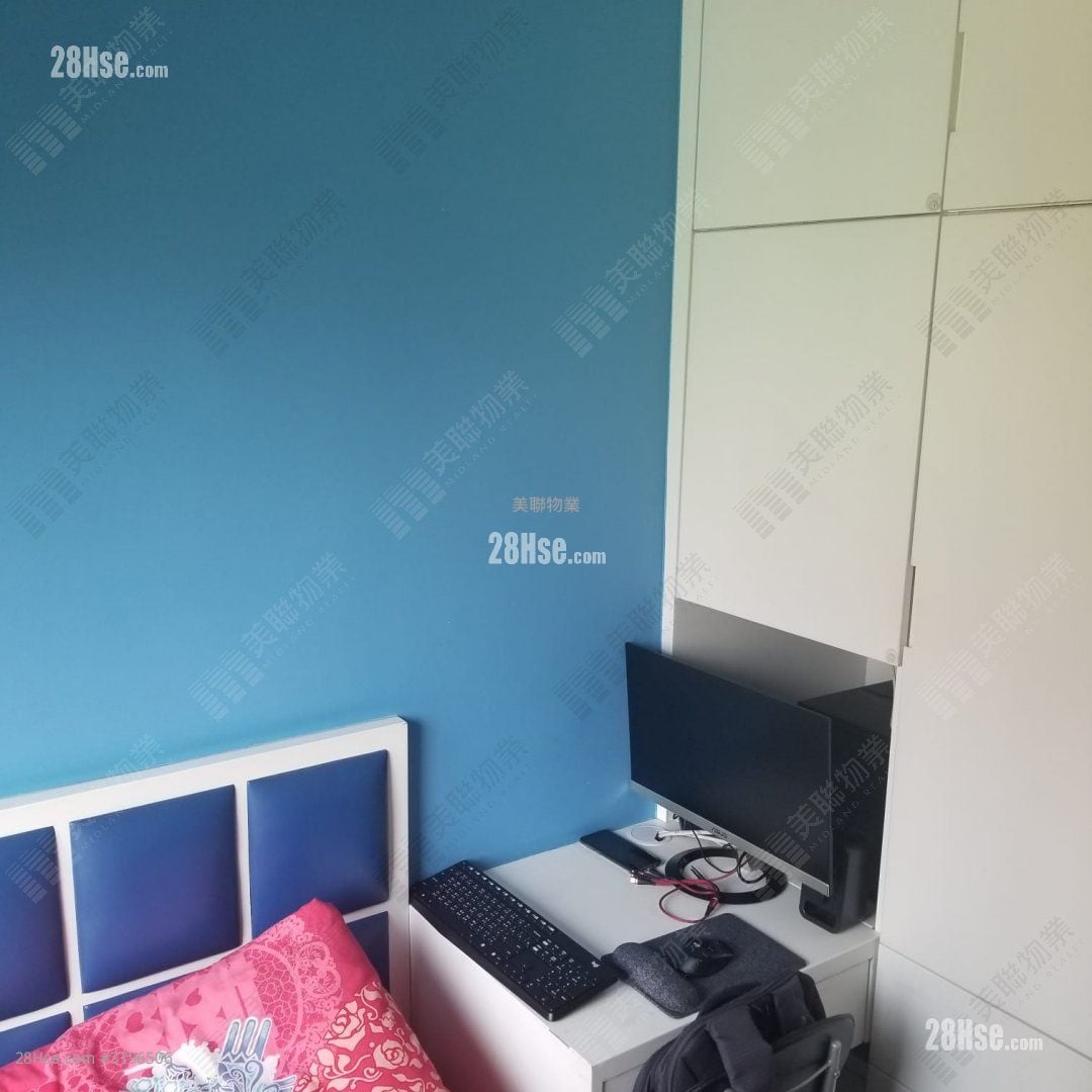 Tsing Yi Garden Sell 3 Bedrooms , 1 Bathroom 547 ft²