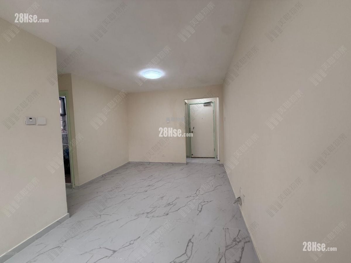 兆康苑 售盘 2 房 431 平方尺