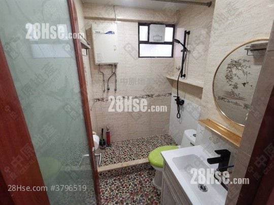 Clague Garden Estate Sell 2 Bedrooms , 1 Bathroom 442 ft²