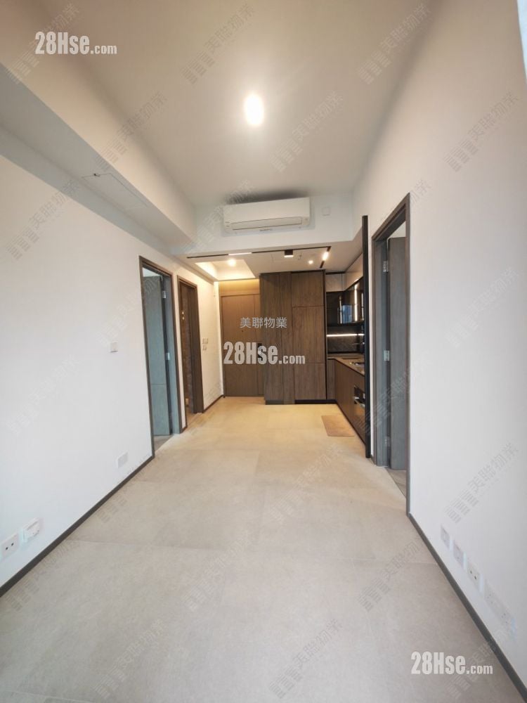 Cullinan Sky Rental 2 Bedrooms , 1 Bathroom 454 ft²