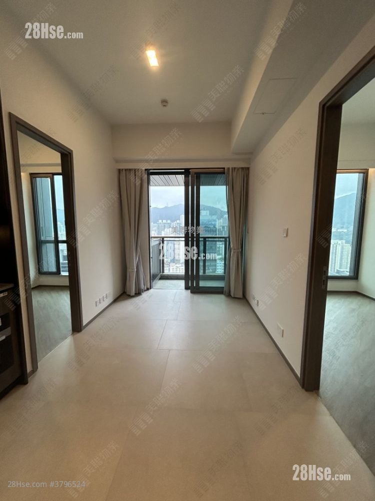 Cullinan Sky Rental 2 Bedrooms , 1 Bathroom 454 ft²