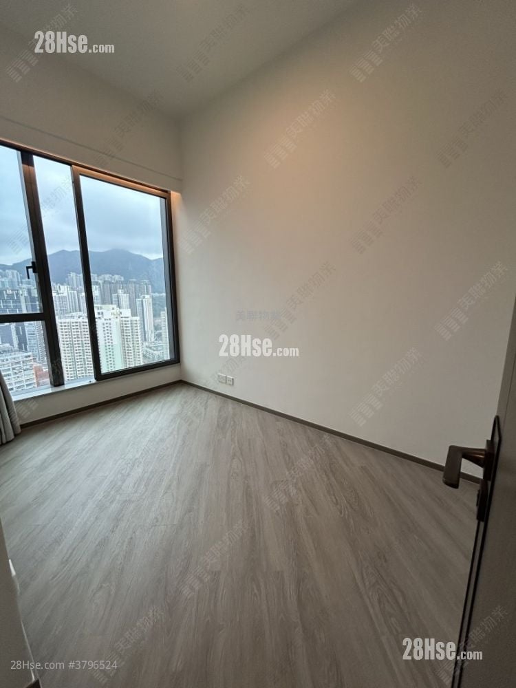 Cullinan Sky Rental 2 Bedrooms , 1 Bathroom 454 ft²