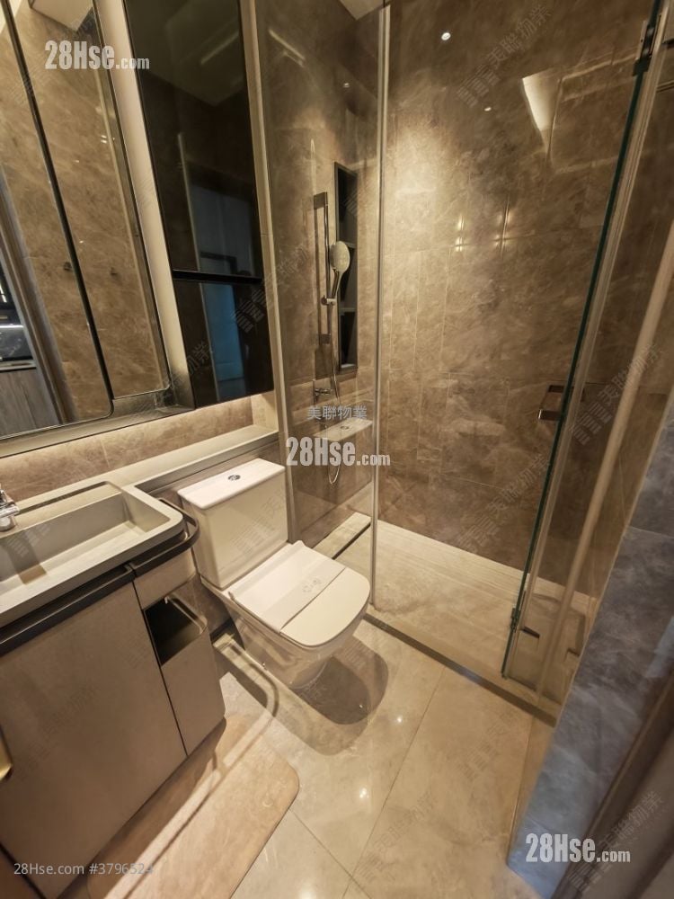 Cullinan Sky Rental 2 Bedrooms , 1 Bathroom 454 ft²