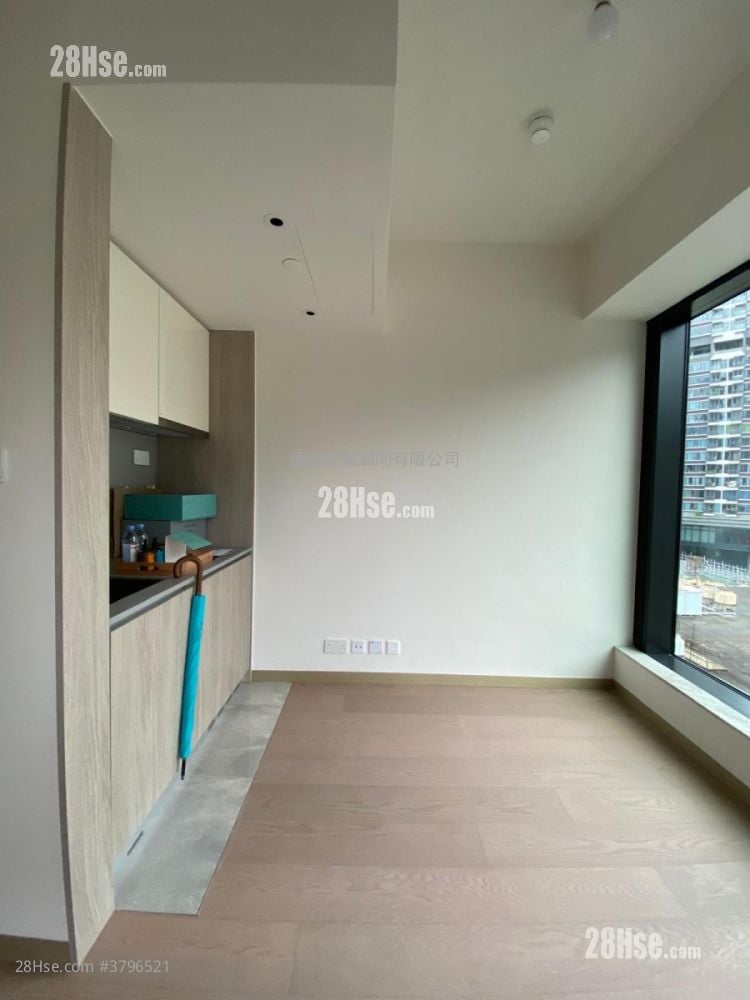 蔚蓝东岸 租盘 开放式间隔 , 1 浴室 271 平方尺