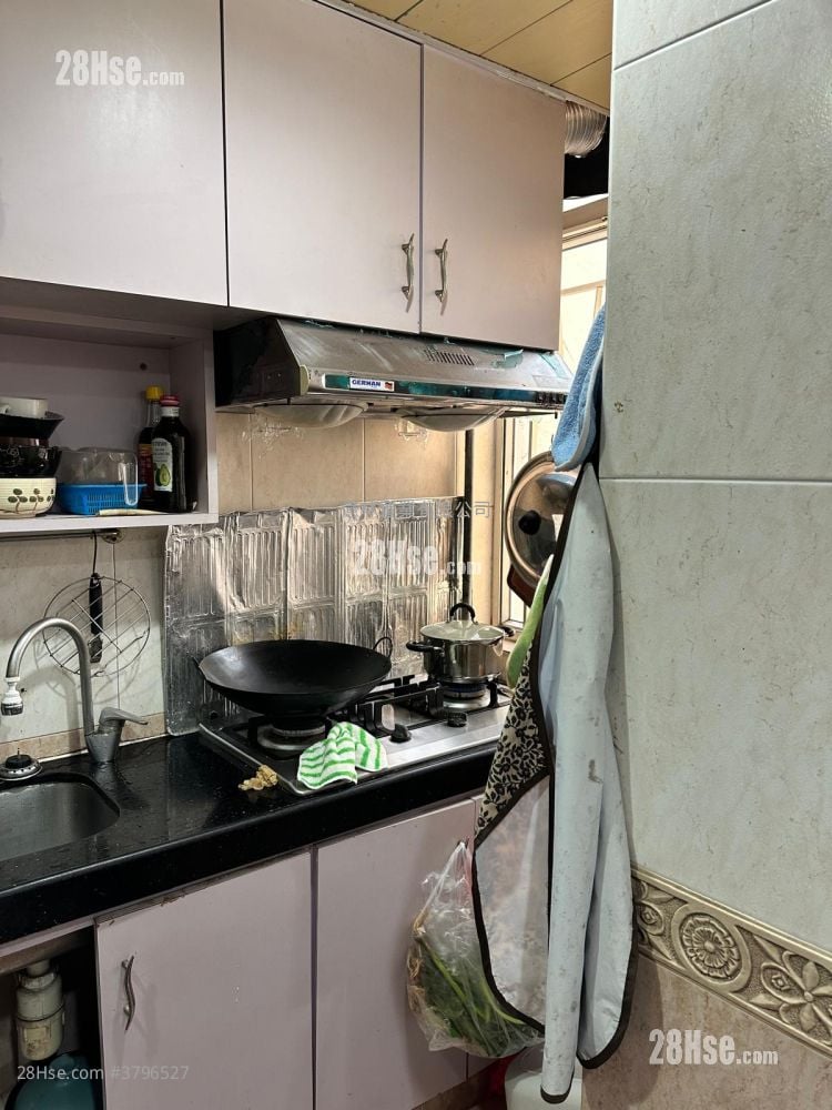 康雅苑 售盘 3 房 , 1 浴室 649 平方尺