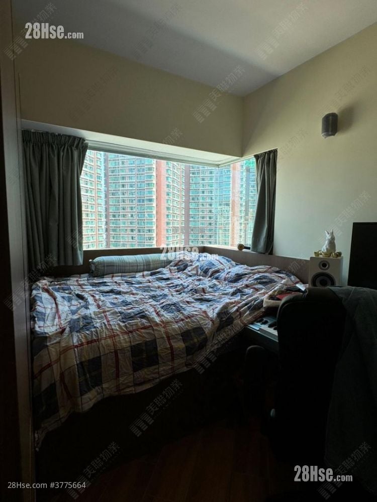 Tierra Verde Sell 2 Bedrooms , 1 Bathroom 519 ft²