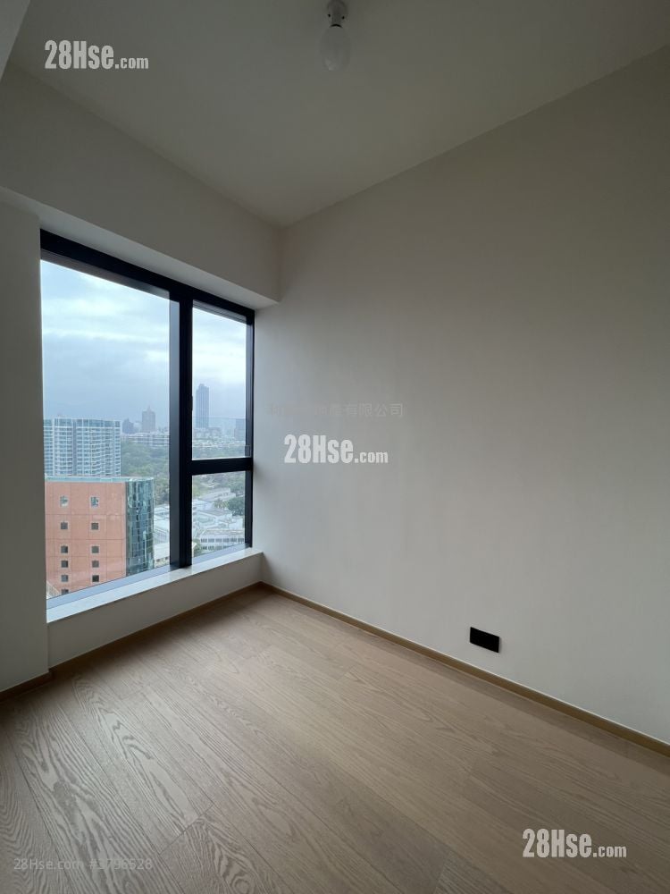 高临 租盘 2 房 , 1 浴室 382 平方尺