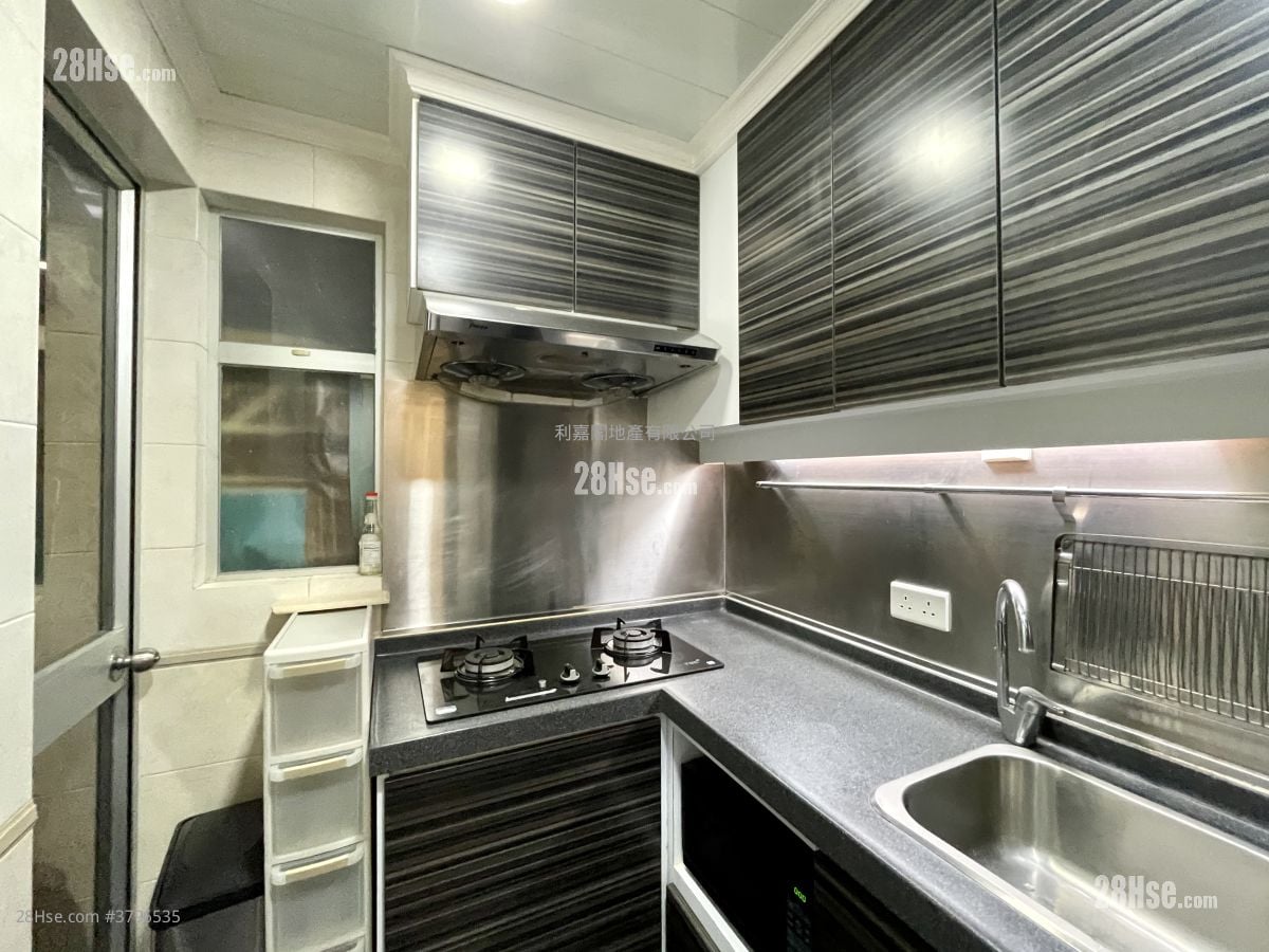 The Metro City Sell 2 Bedrooms , 1 Bathroom 364 ft²