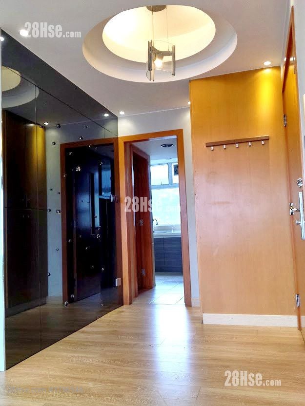 The Hillgrove Rental 3 Bedrooms , 3 Bathrooms