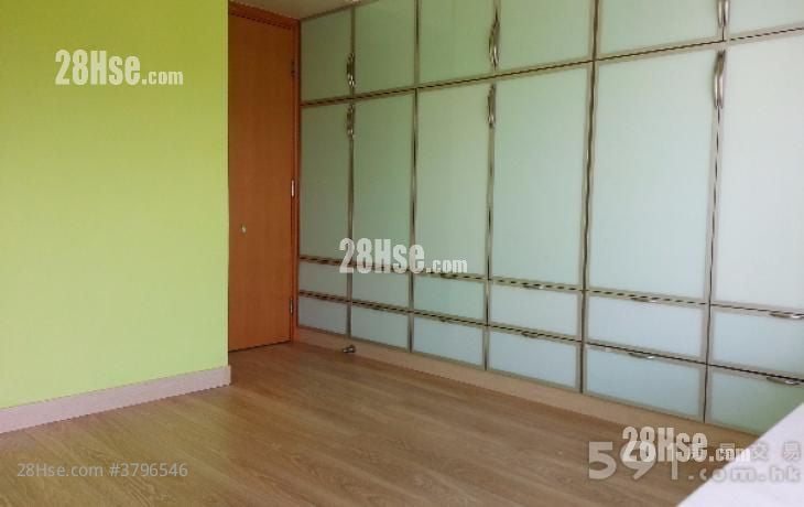 The Hillgrove Rental 3 Bedrooms , 3 Bathrooms