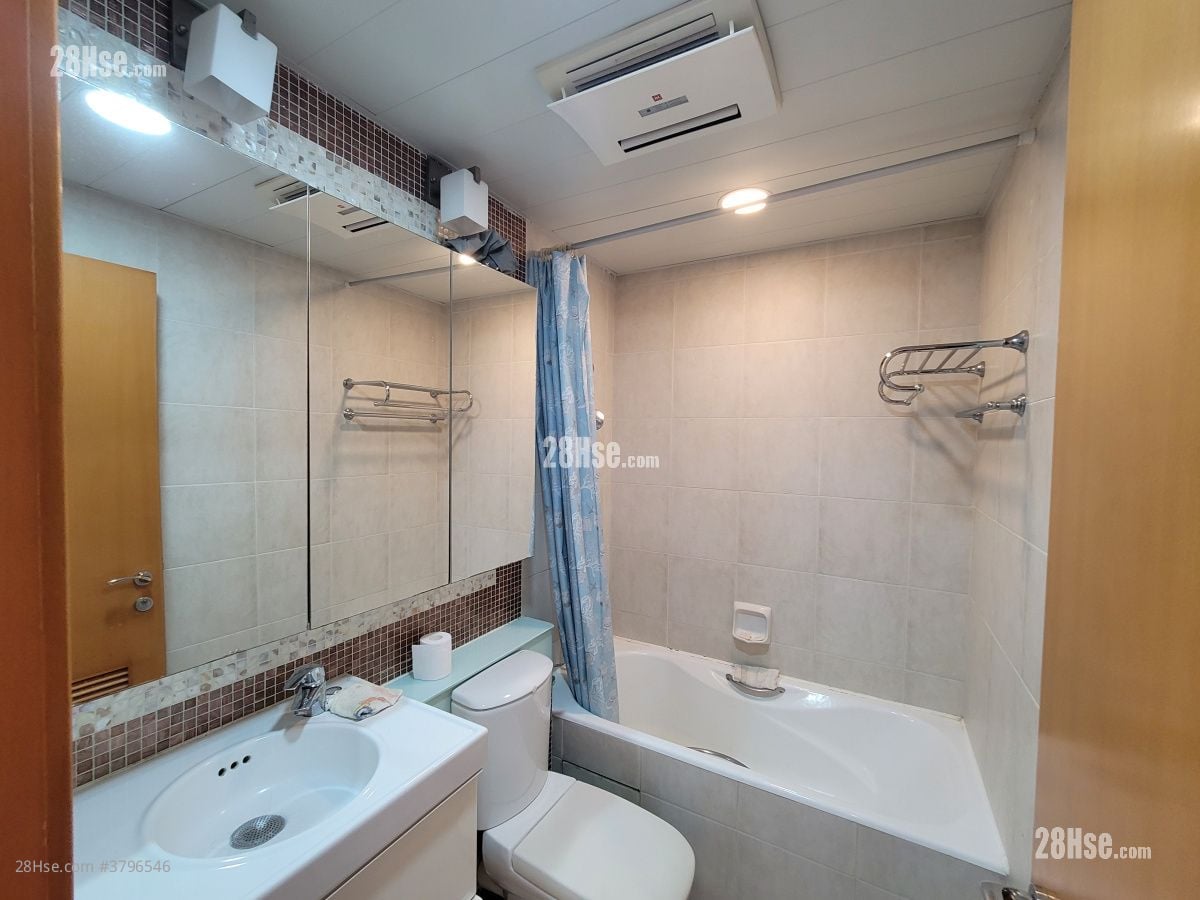 The Hillgrove Rental 3 Bedrooms , 3 Bathrooms