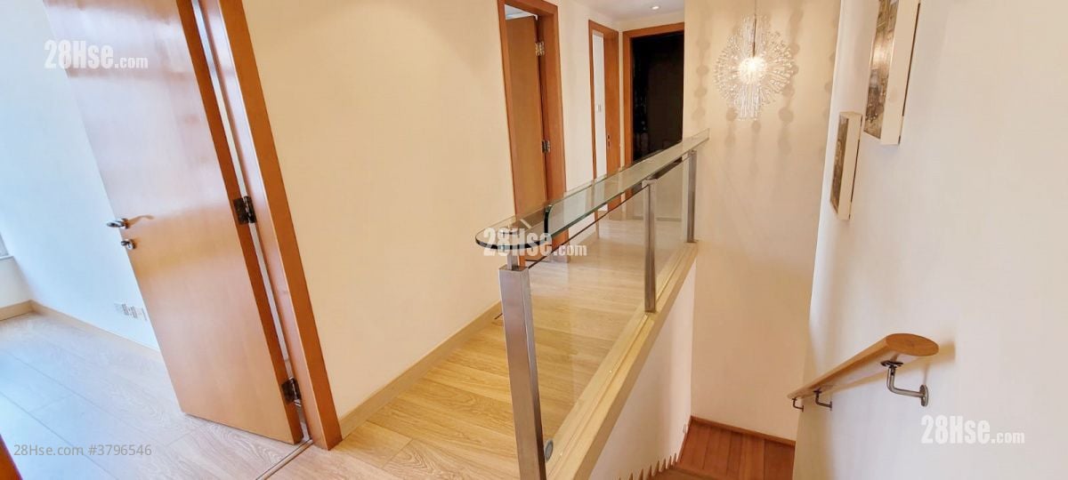 The Hillgrove Rental 3 Bedrooms , 3 Bathrooms