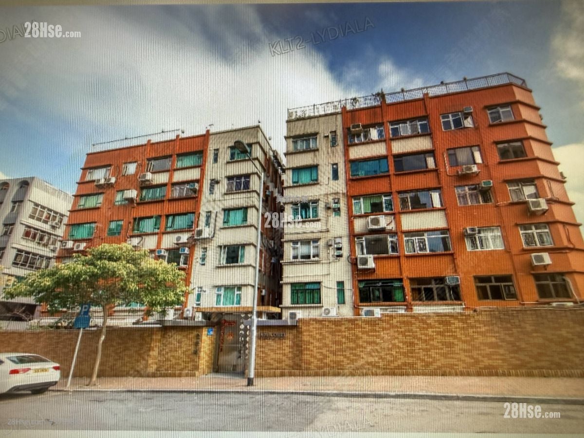 金翠苑 售盘 2 房 , 2 浴室 653 平方尺