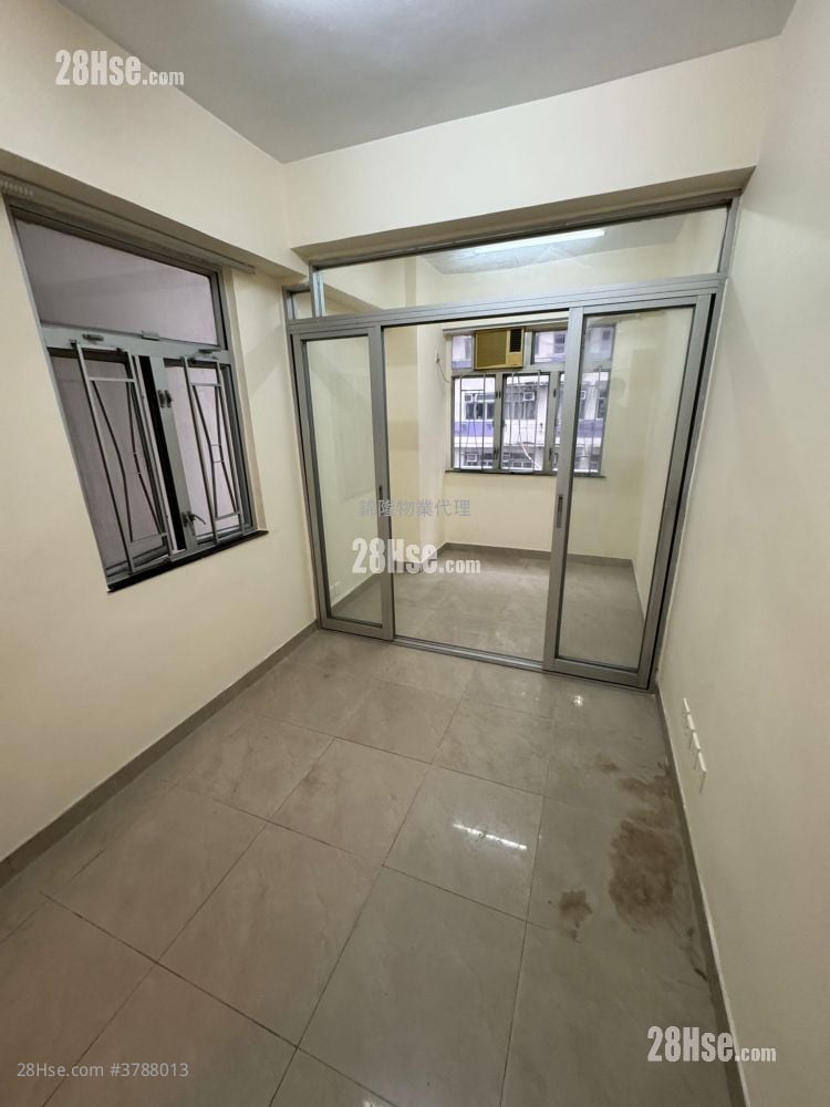 侨裕大楼 租盘 1 房 , 1 浴室 170 平方尺